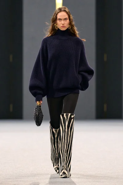 Look 21